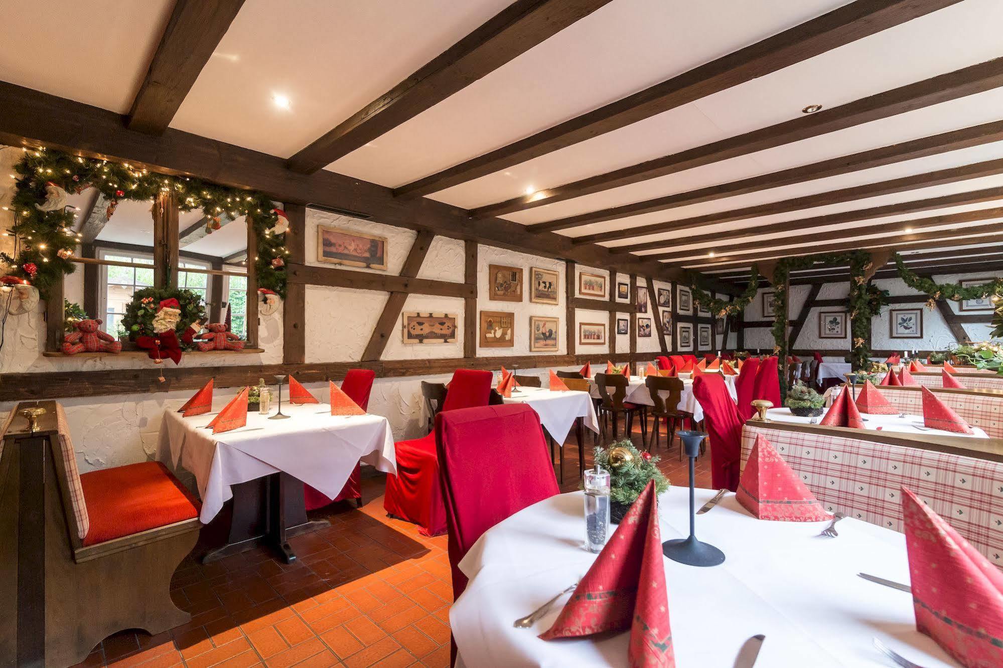 Thermen Hotel & Restaurant Bad Soden บัดโซเดิน อัม เทานุส ภายนอก รูปภาพ